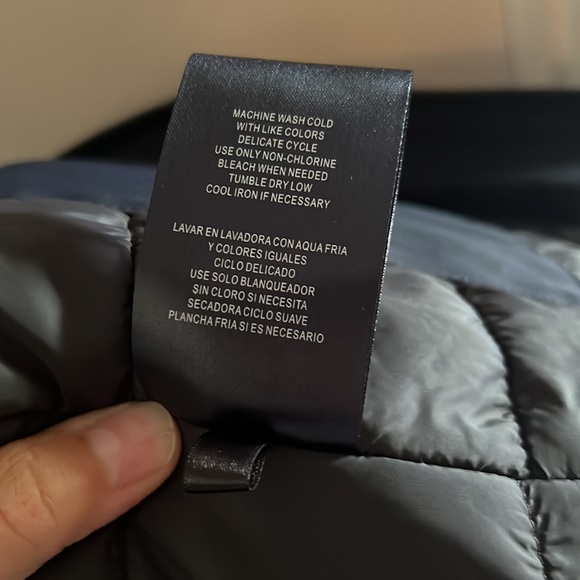 NWT Tommy Hilfiger Lightweight Stretch Rain Jacket L - Picture 11 of 12